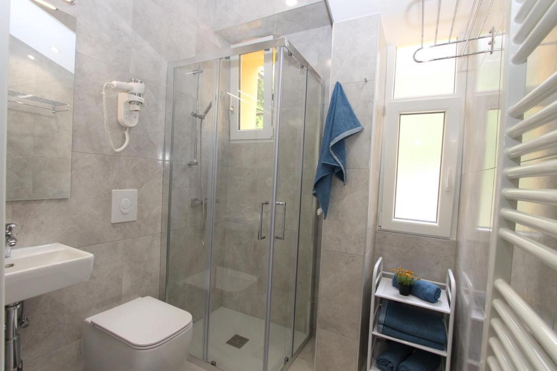 L Apartment Raša Екстериор снимка