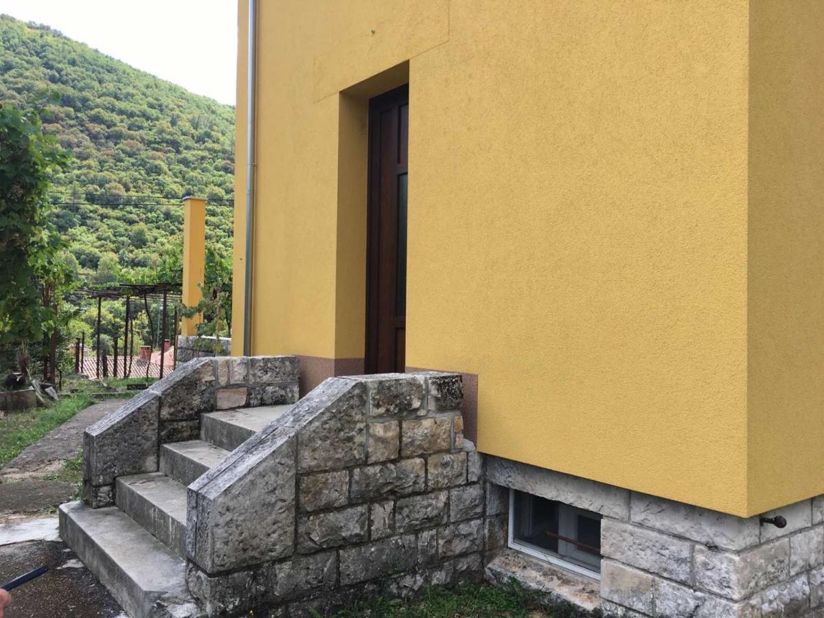 L Apartment Raša Екстериор снимка